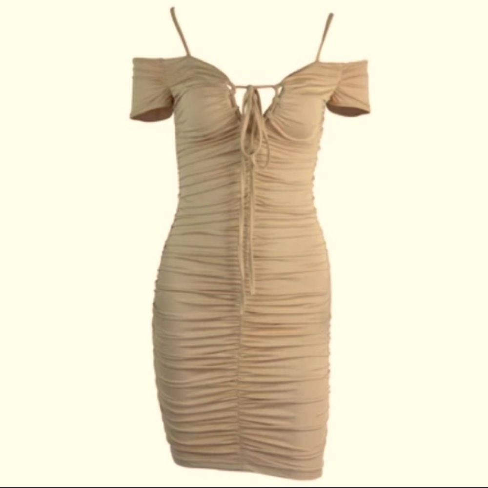 🎉Last One! Turn heads Bodycon Ruched Off Shoulder Lace Up Mini Dress.